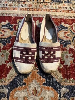 Tory Burch Flats Women’s Size 7.5 M US